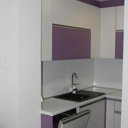 Apartament Mirror